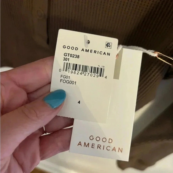 Good American Long  Sleeve Waffle Shirt NWT - Picture 4 of 6